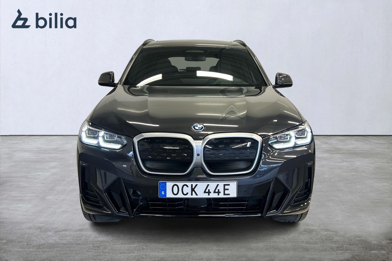 BMW iX3 Charged Plus M Sport 2024, bild 2/10