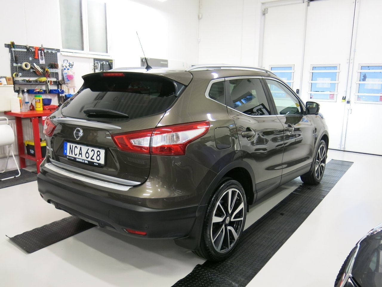 Nissan Qashqai 1.2 DIG-T Tekna 360° 2015, bild 3/10