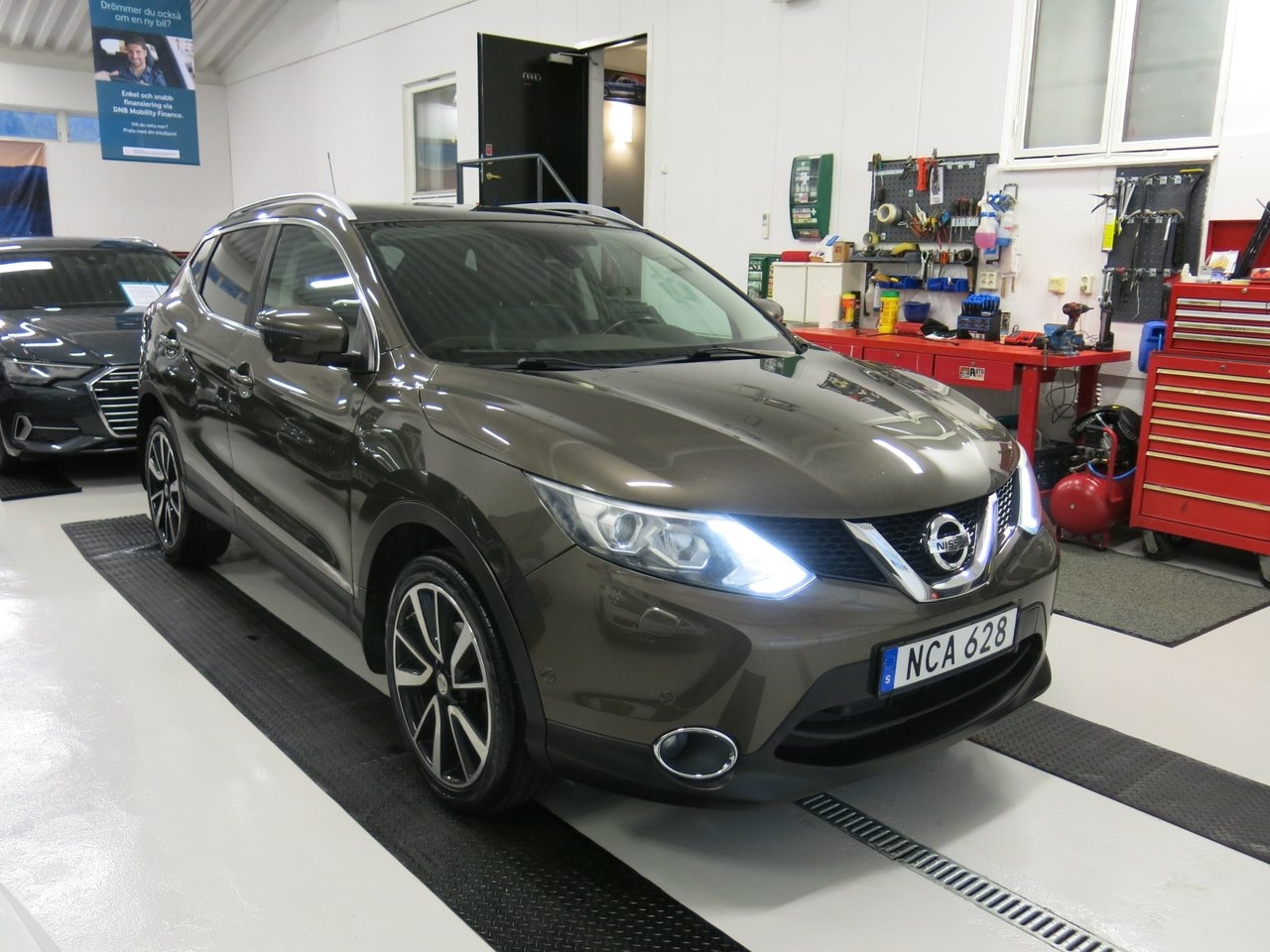 Nissan Qashqai 1.2 DIG-T Tekna 360° 2015, bild 4/10
