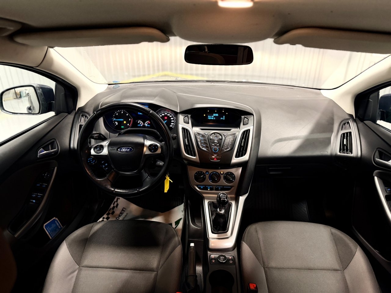 Ford Focus 1.6 TDCi ECOnetic Trend 2014, bild 6/17