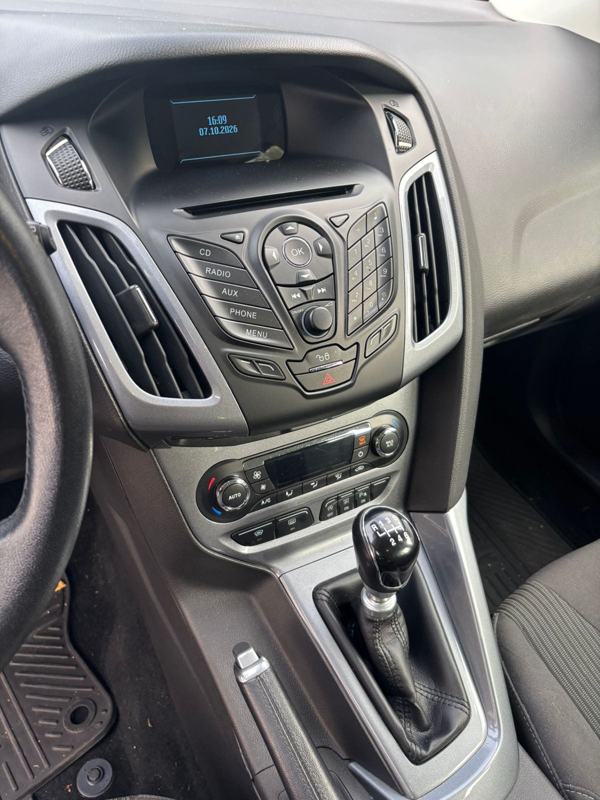 Ford Focus 2013, bild 7/10