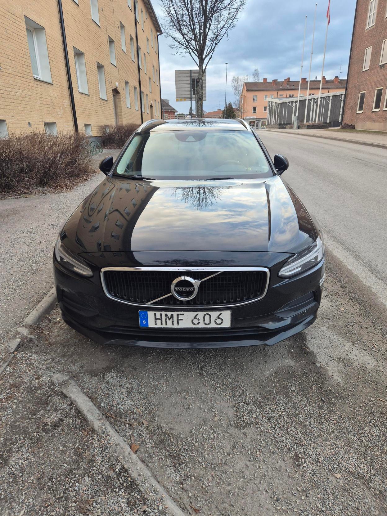Volvo V90 D3