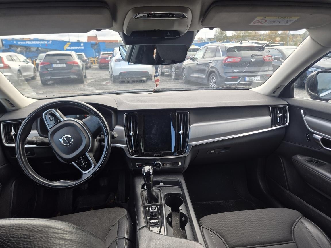 Volvo V90 D3 2018, photo 5/6