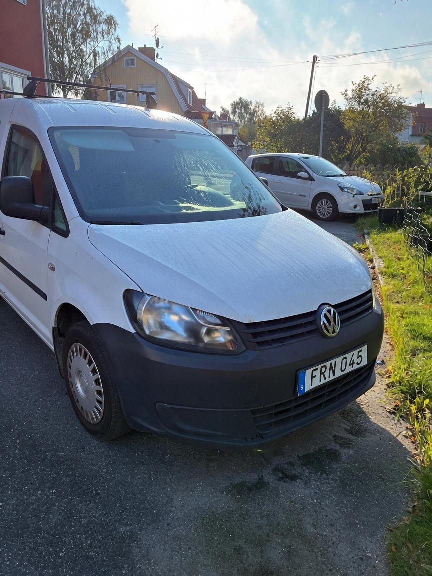 Volkswagen Caddy 1.6 TDI 2013, kuva 3/5