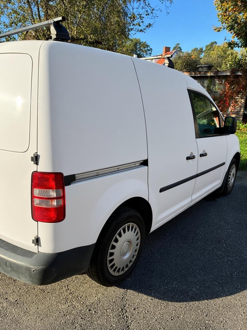 Volkswagen Caddy 1.6 TDI 2013, kuva 2/5