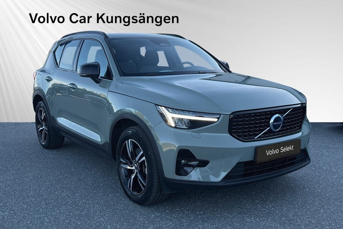 Volvo XC40 B4 Plus Dark 2025, bild 6/10