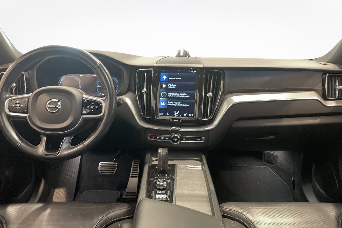 Volvo XC60 T6 R Design 2021, bild 7/10