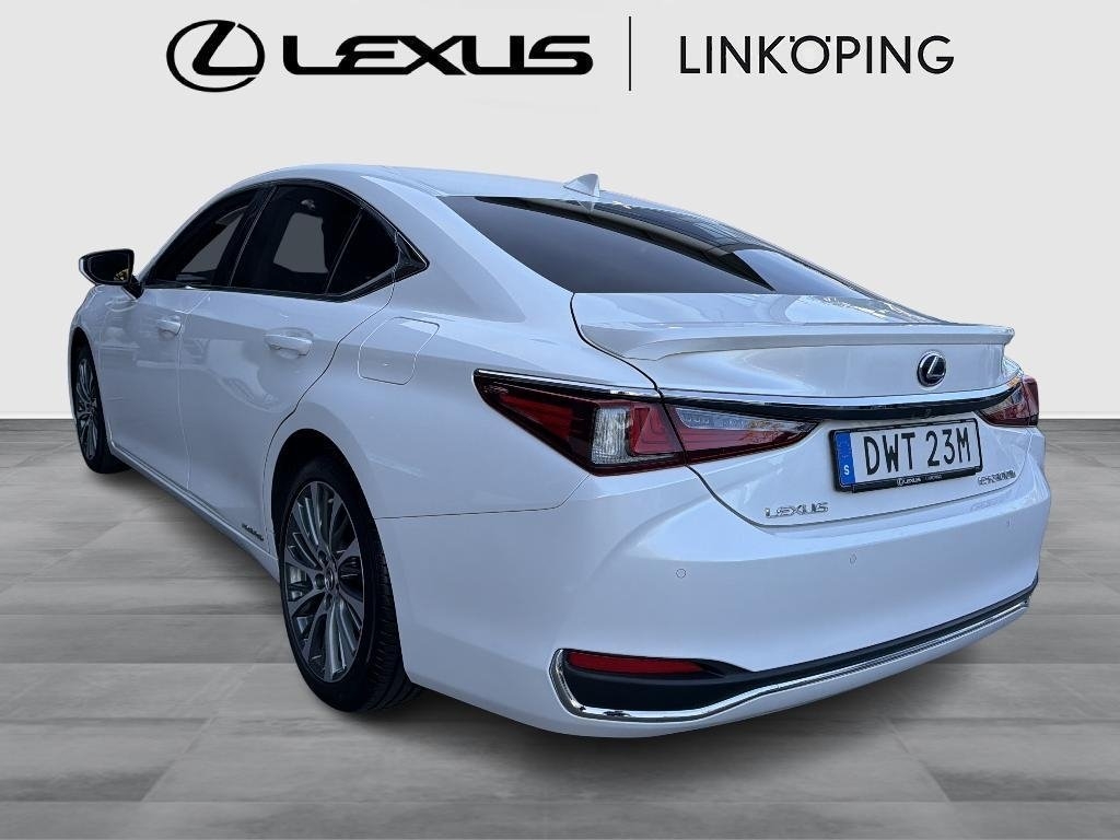 Lexus ES 2021, bild 2/10