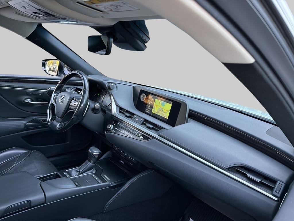 Lexus ES 2021, bild 6/10