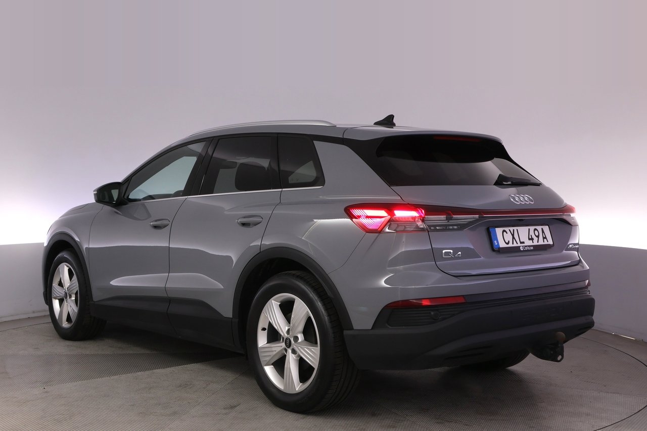 Audi Q4 e-tron 40 2023, photo 4/10