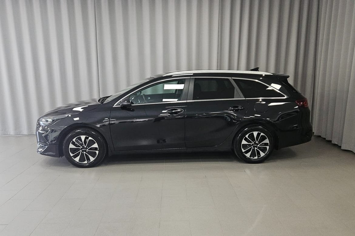 Kia Ceed 2025, photo 2/10