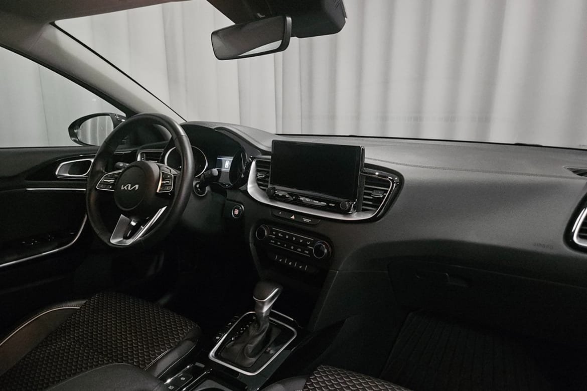 Kia Ceed 2025, photo 7/10