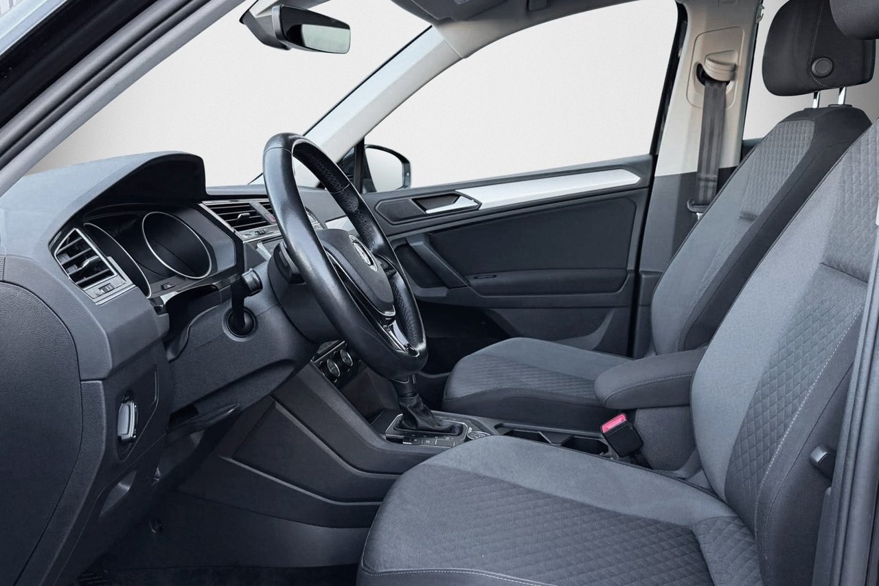 Volkswagen Tiguan 2020, bild 4/6