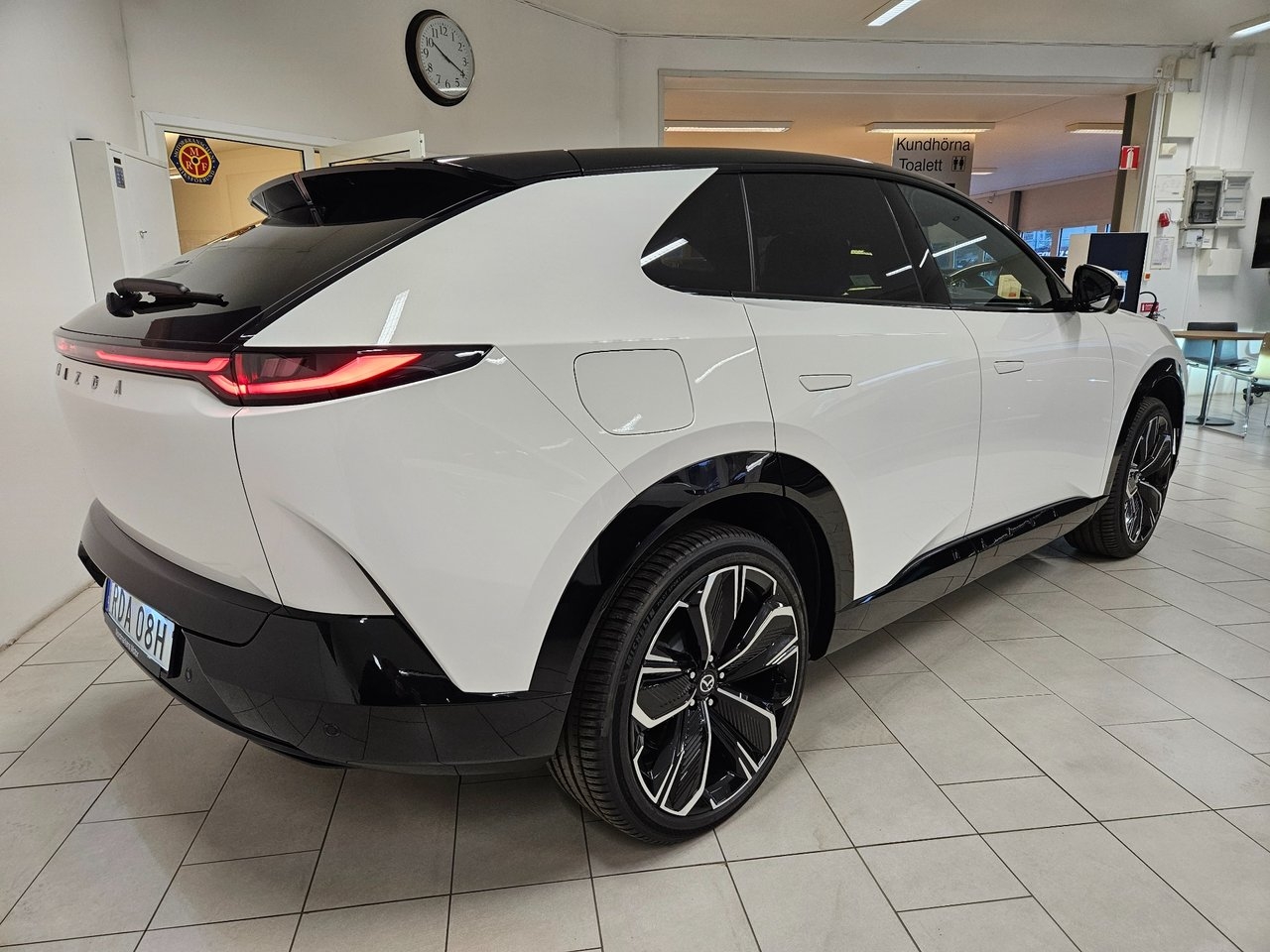 Mazda CX-6e Takumi 2026, bild 6/10