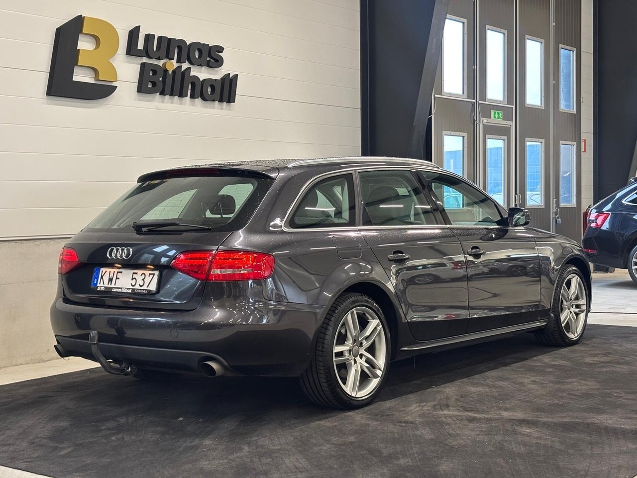 Audi A4 2.0 TFSI flexible fuel 2011, bild 7/10