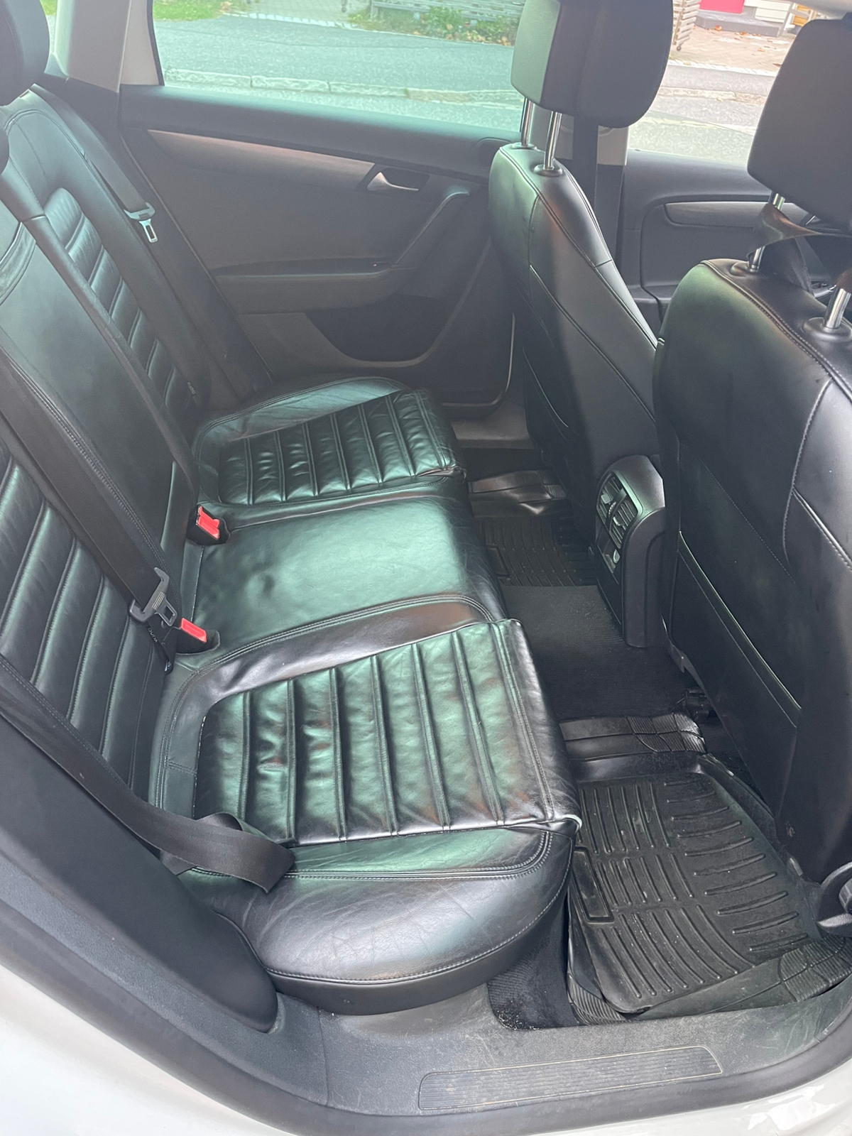 Volkswagen Passat 2.0 TDI 2012, bild 7/10