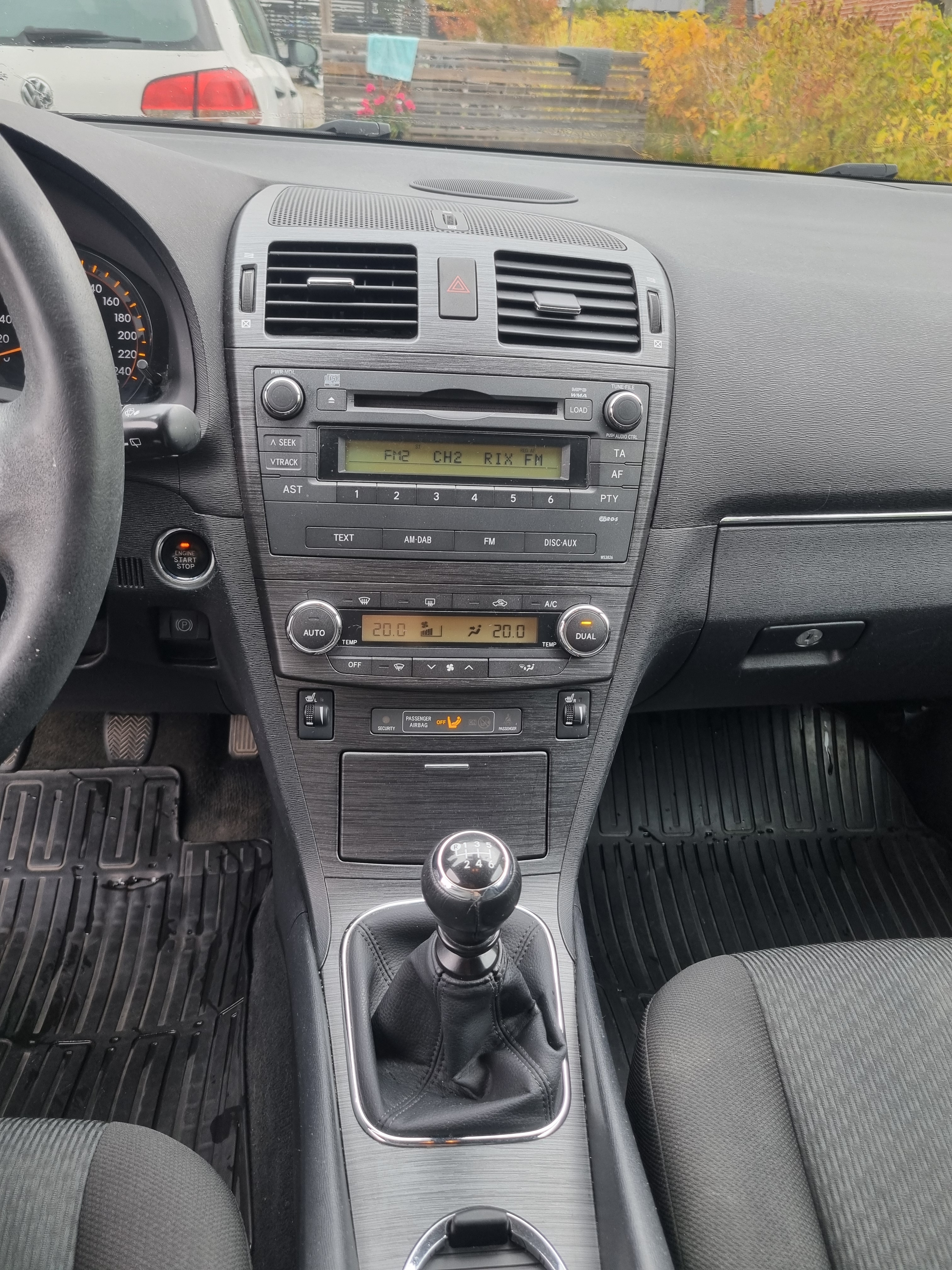 Toyota Avensis 2.0 2009, bild 7/10