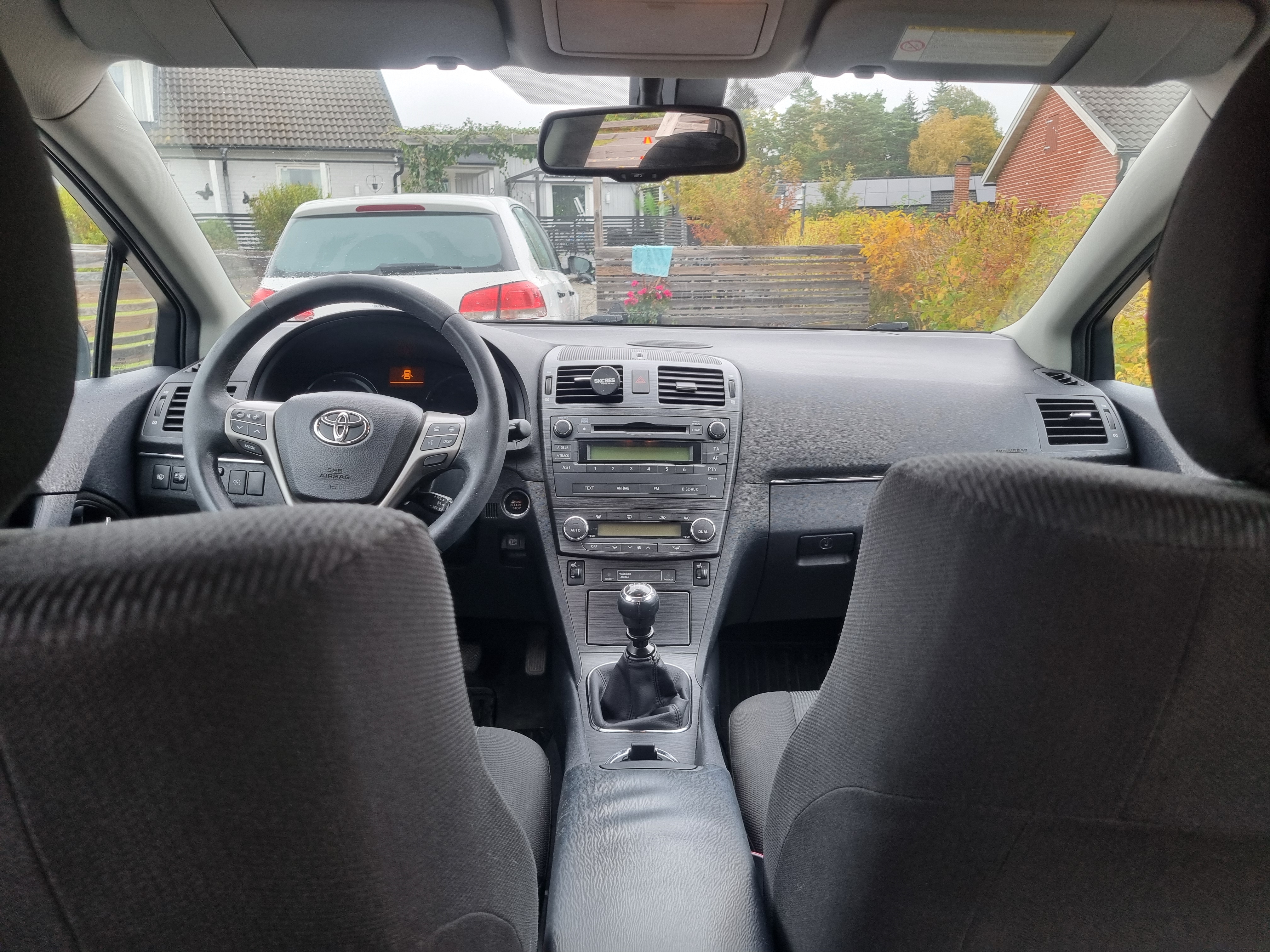 Toyota Avensis 2.0 2009, bild 5/10