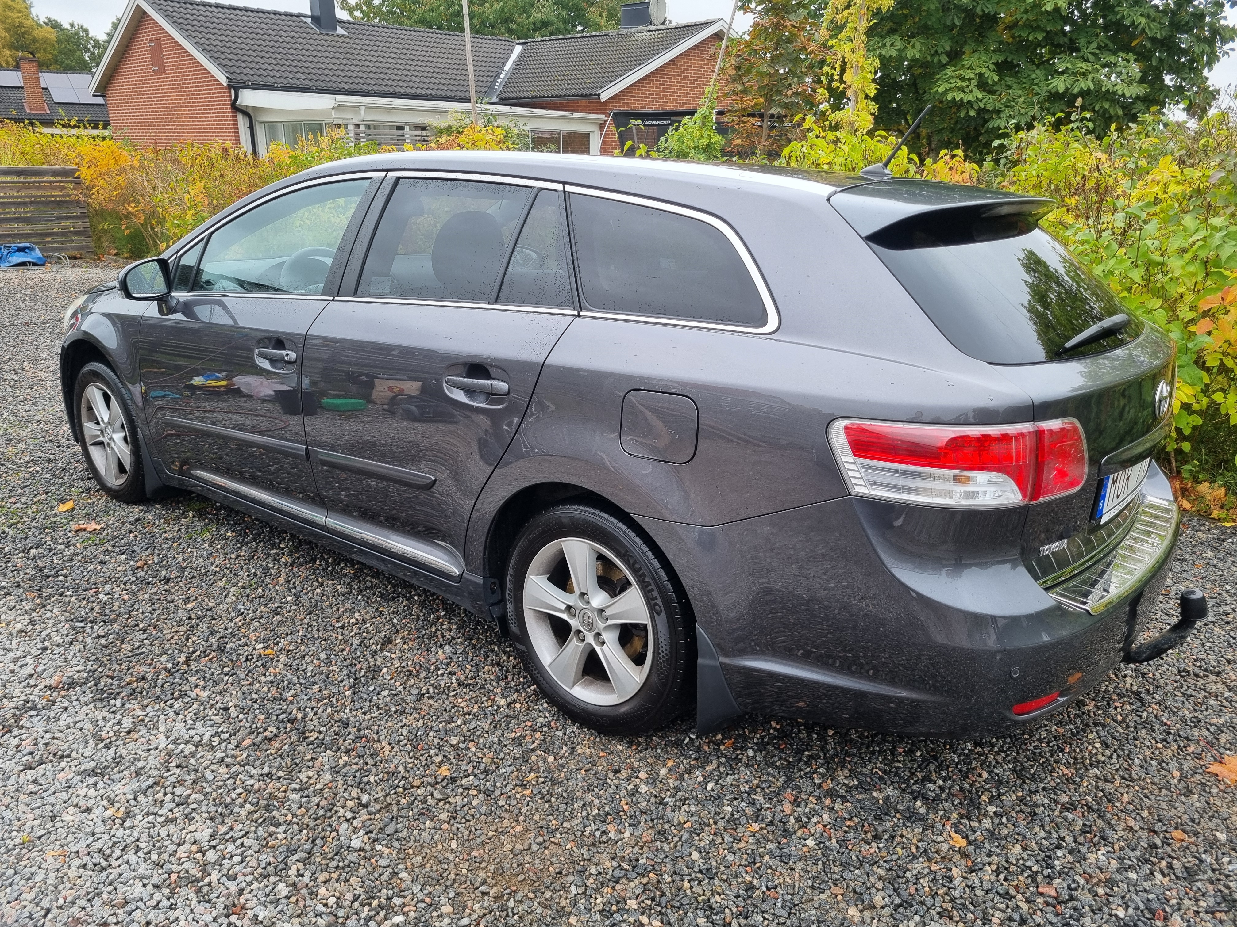 Toyota Avensis 2.0 2009, bild 2/10
