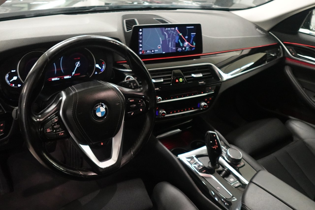 BMW 520d Sport Line 2019, bild 6/10