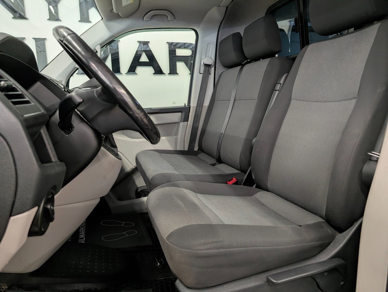 Volkswagen Transporter 2.0 TDI 2019, bild 7/10