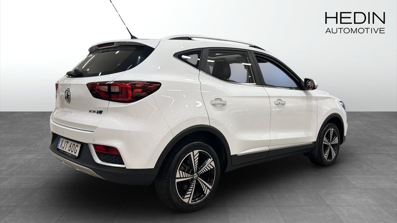 MG ZS 45kWh 143hk Luxury 2021, bild 5/10