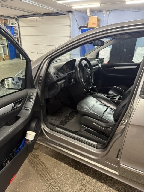 Mercedes-Benz A 200 5-dörrars CVT 2005, photo 6/7