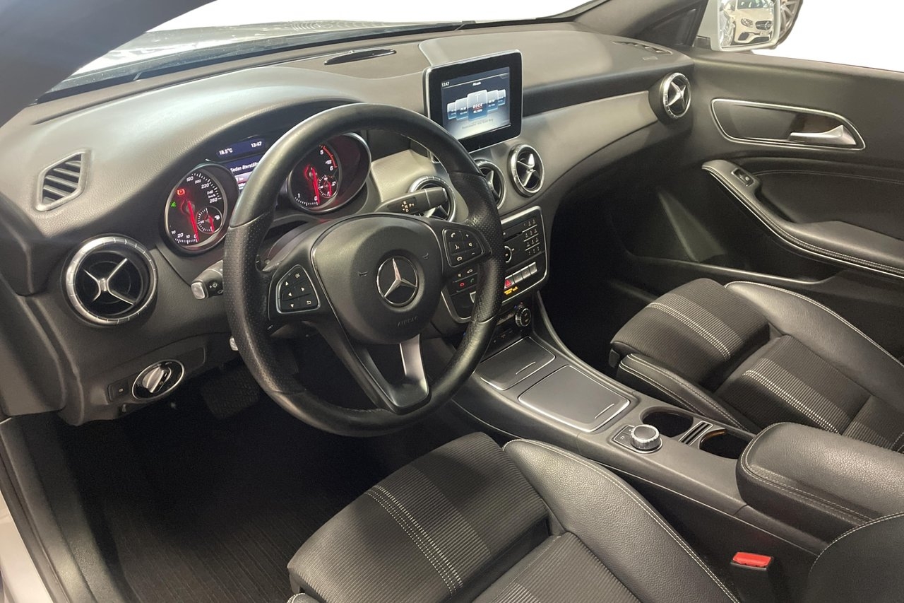 Mercedes-Benz CLA 2017, bild 6/10