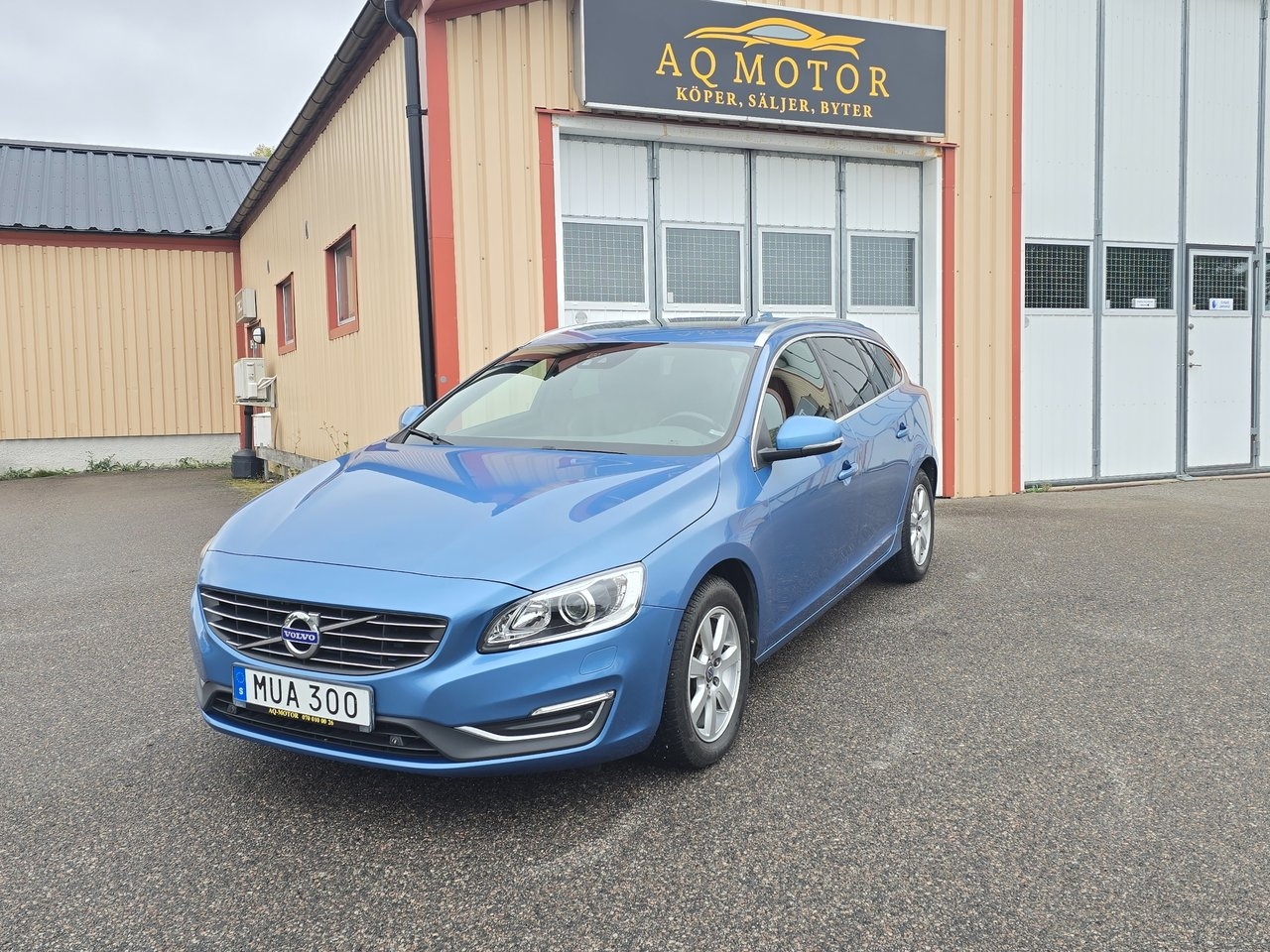 Volvo V60 D4