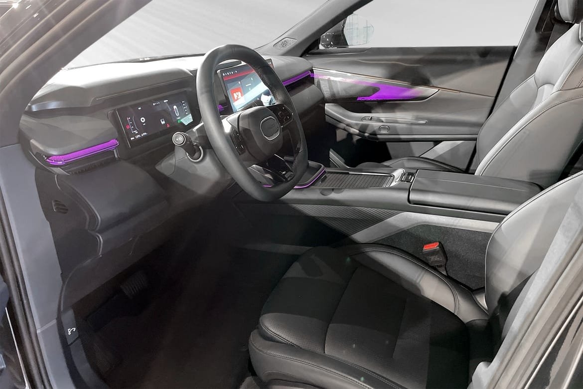 Lynk & Co 08 1.5TD PHEV Core 2025, bild 6/10