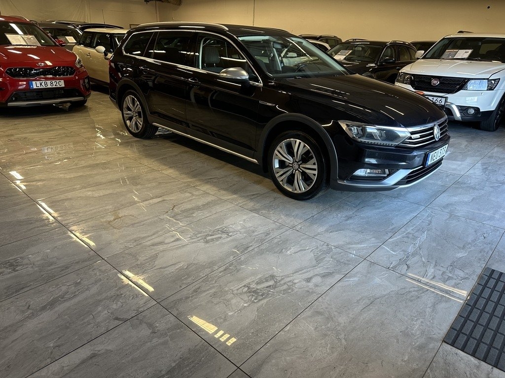 Volkswagen Passat Alltrack 2.0 TDI SCR 2016, bild 2/10