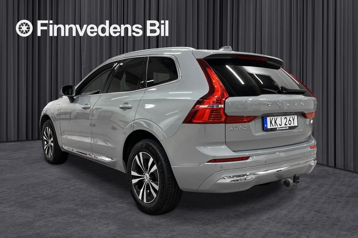 Volvo XC60 T6 Core Edition 2024, bild 4/24