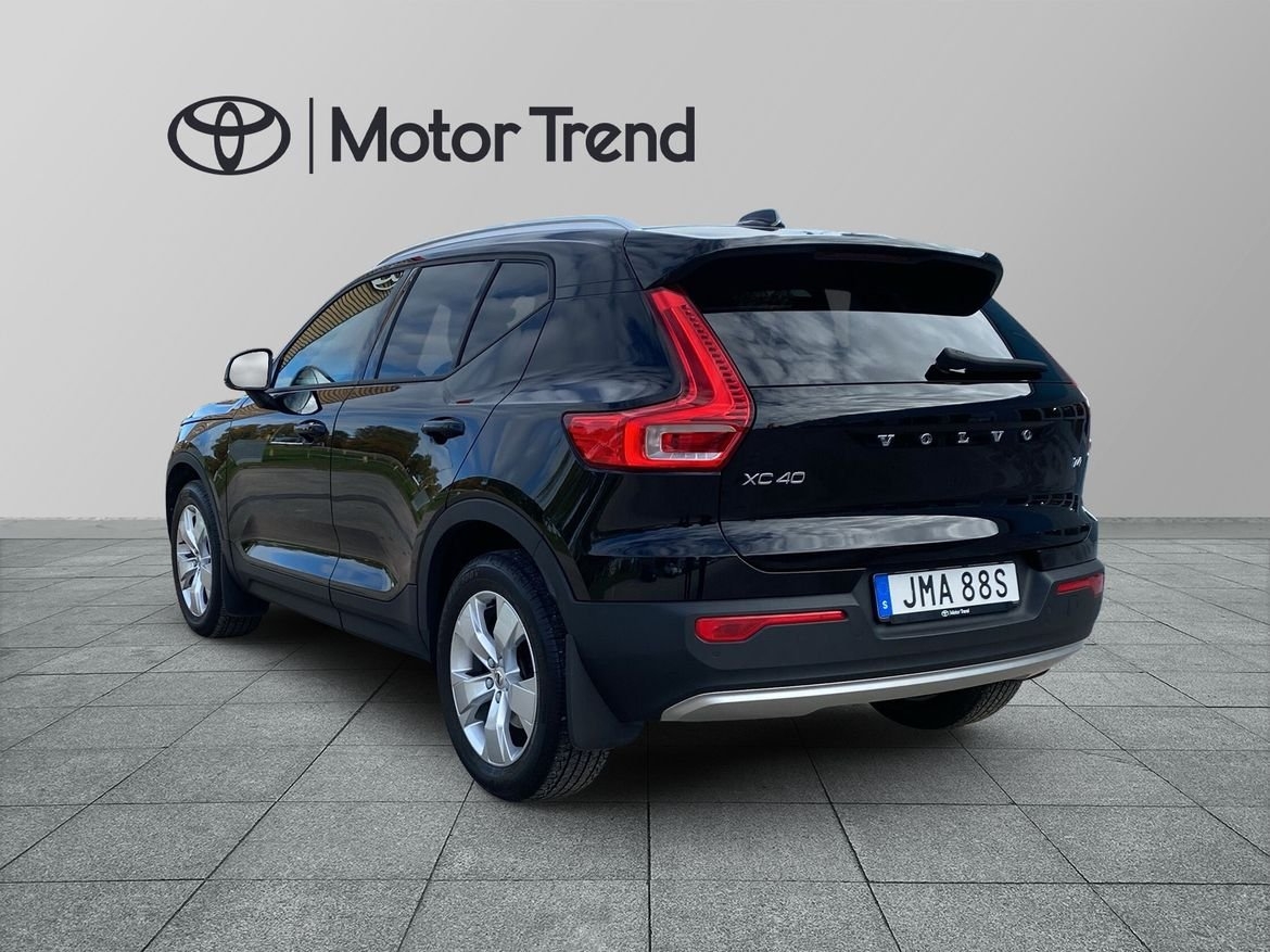 Volvo XC40 T4 Momentum Advanced Edition 2020, kuva 3/10