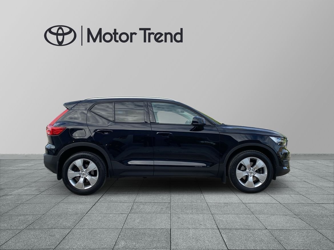 Volvo XC40 T4 Momentum Advanced Edition 2020, kuva 4/10