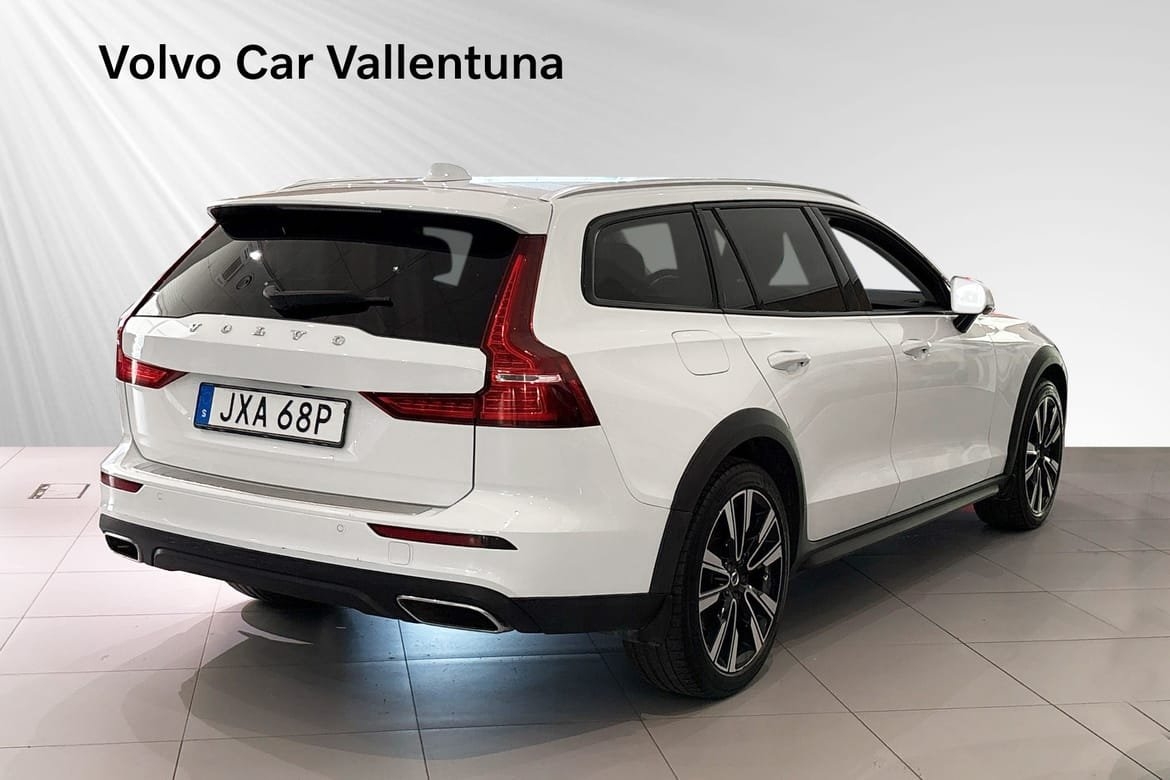 Volvo V60 Cross Country D4 Pro Edition 2019, bild 5/10