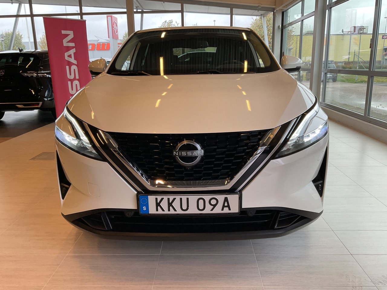 Nissan Qashqai 1.3 DIG-T MHEV N-CONNECTA 2023, bild 6/10
