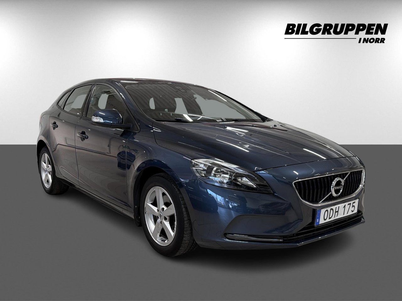 Volvo V40 T3 Business 2017, bild 4/10