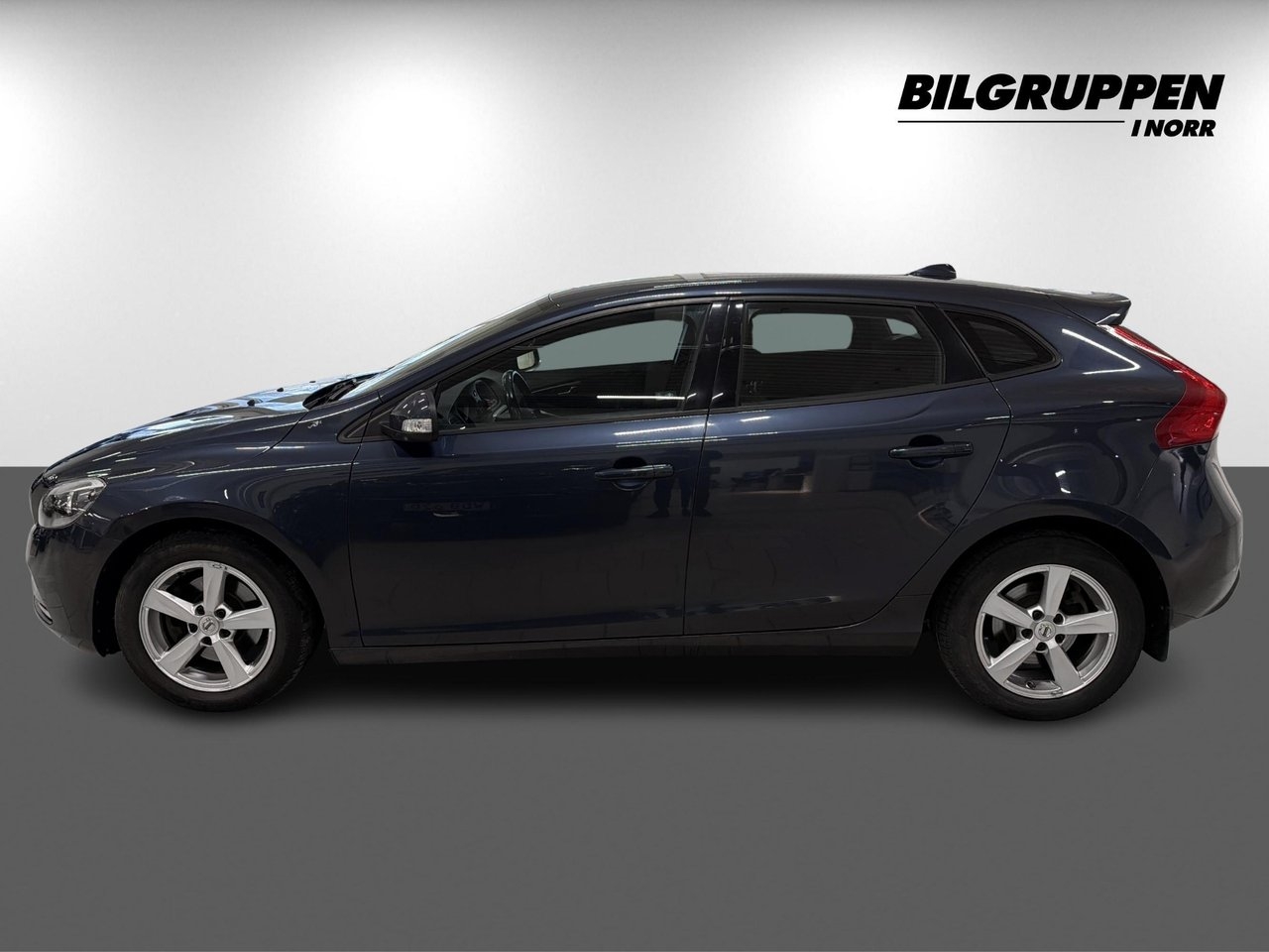 Volvo V40 T3 Business 2017, bild 5/10