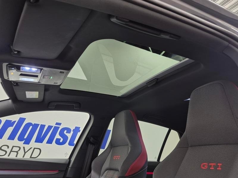 Volkswagen Golf GTI 2025, bild 7/9