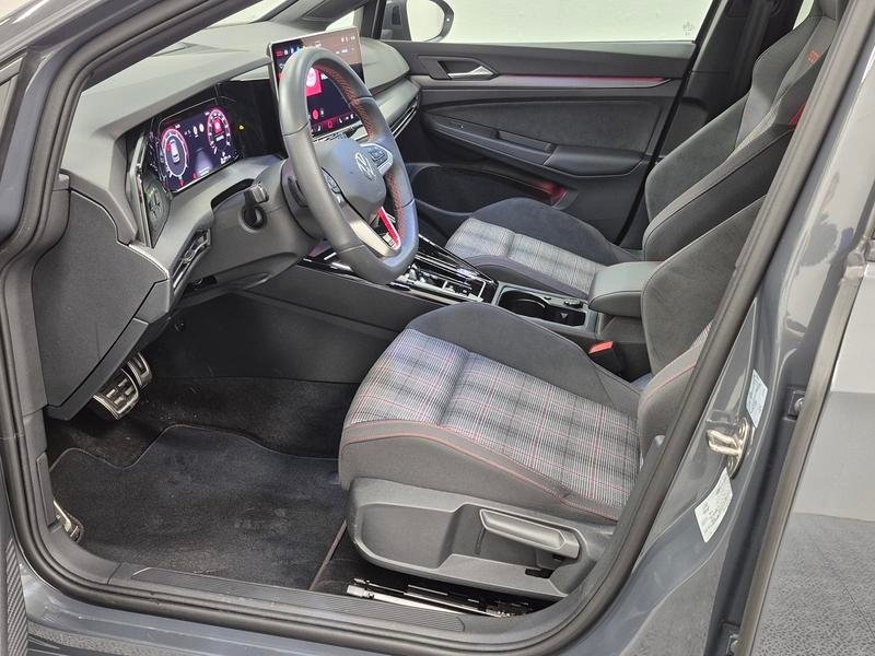 Volkswagen Golf GTI 2025, bild 2/9