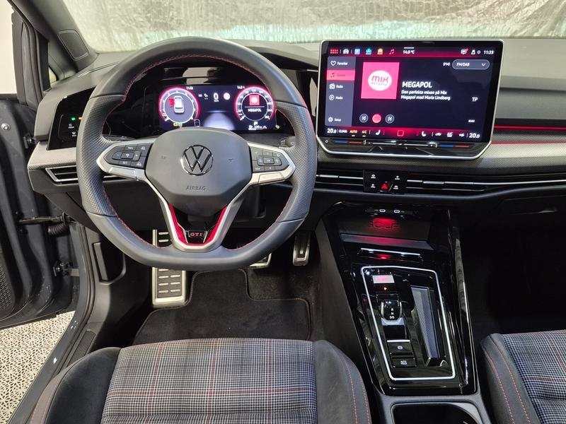 Volkswagen Golf GTI 2025, bild 6/9