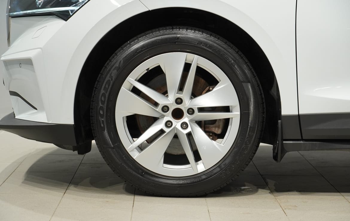 Skoda Enyaq 80 iV 2023, kuva 3/10