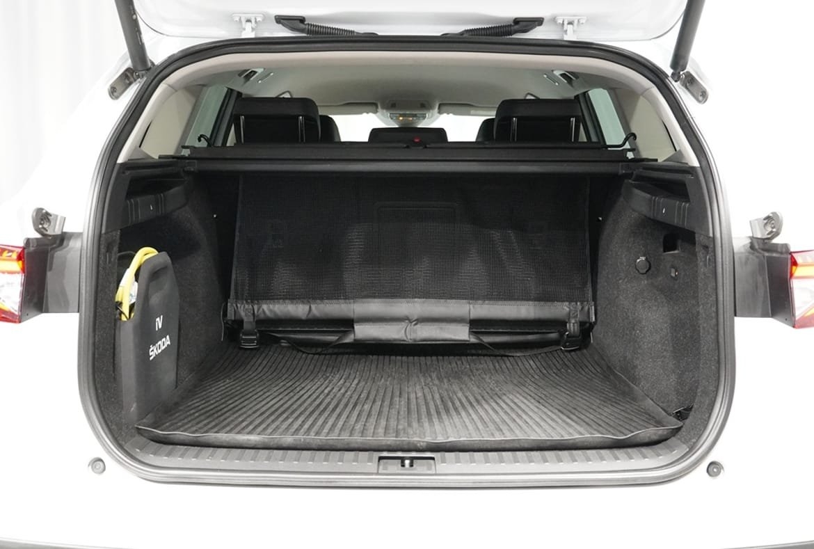 Skoda Enyaq 80 iV 2023, kuva 7/10
