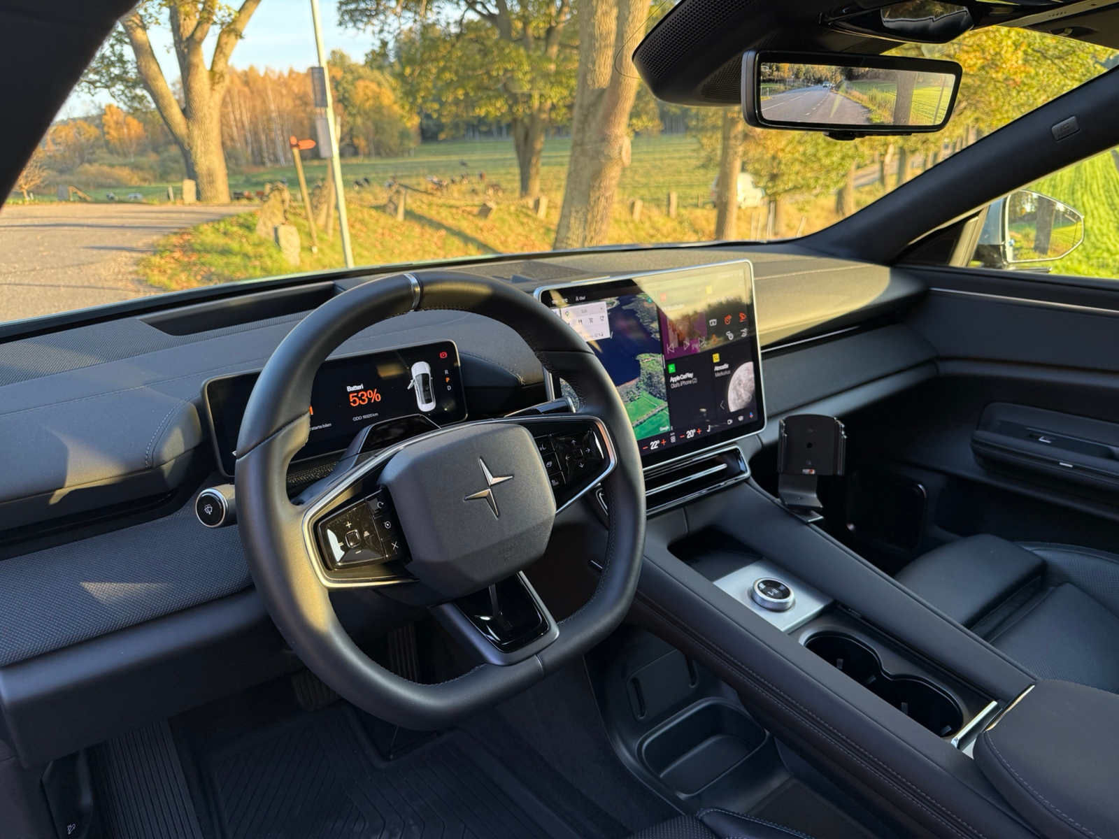 Polestar 4 Long Range 2026, bild 2/10