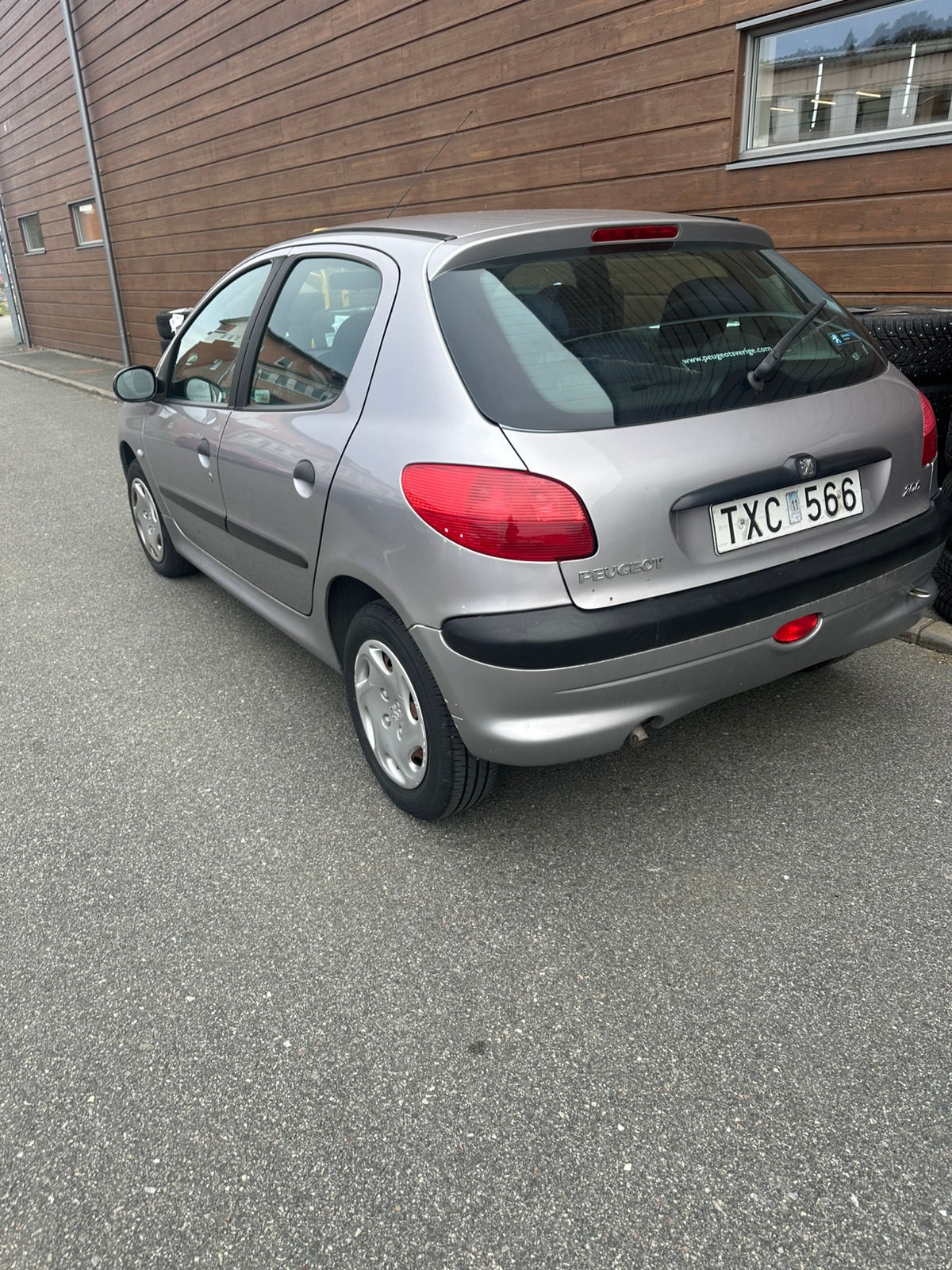 Peugeot 206