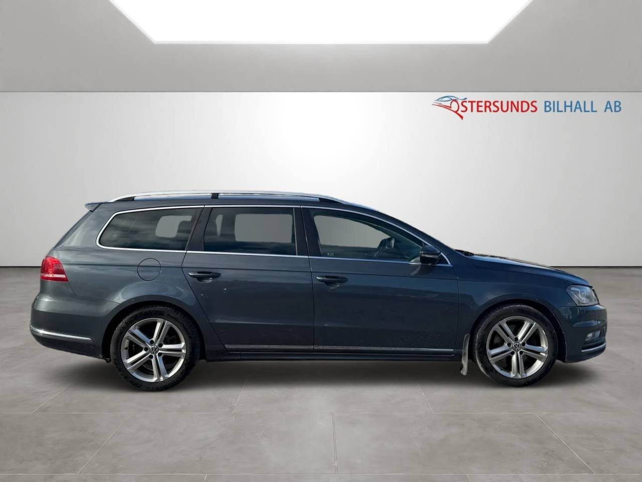Volkswagen Passat 2.0 TDI R-Line 2013, photo 6/10