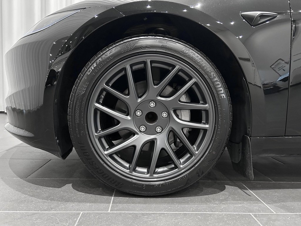 Tesla Model 3 2026, bild 5/14
