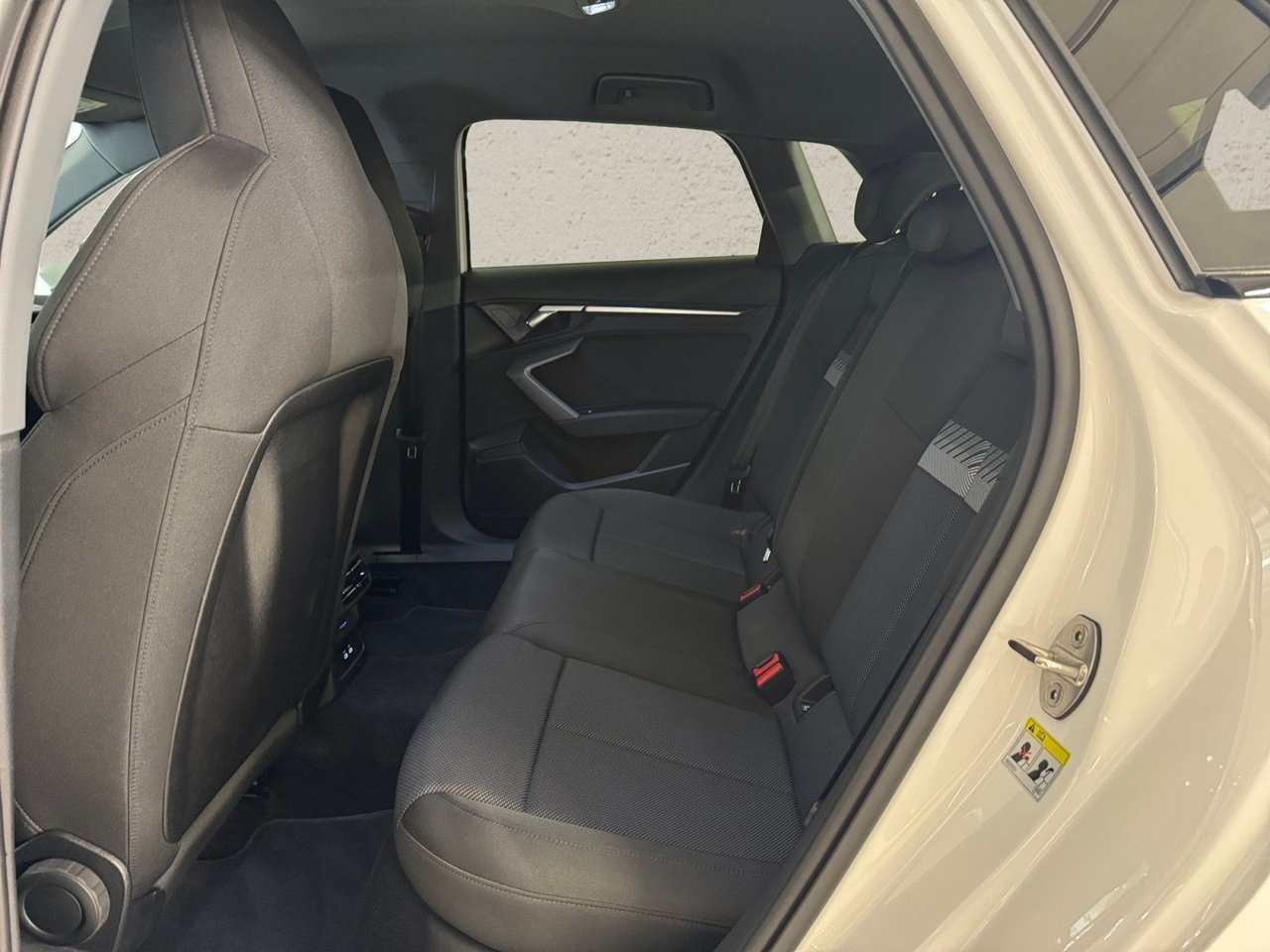 Audi A3 2025, bild 6/7