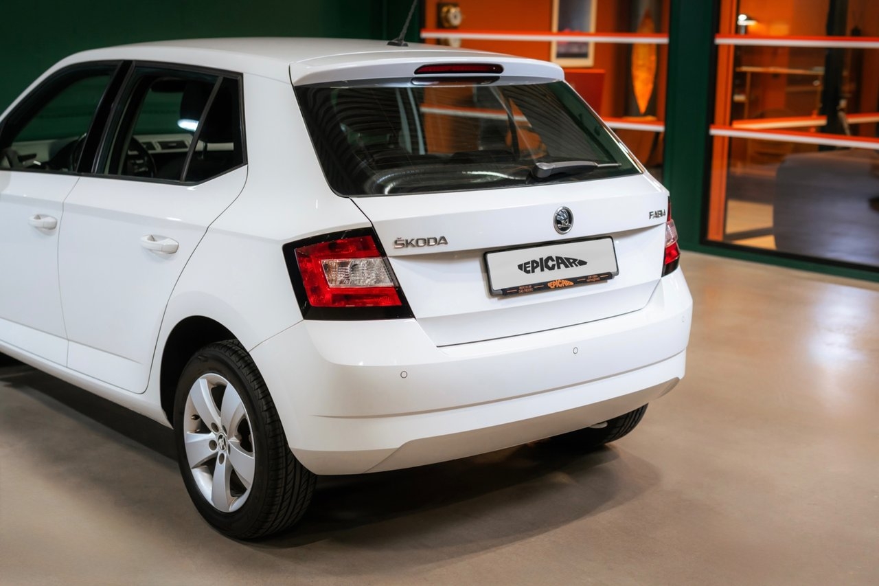 Skoda Fabia 1.2 TSI Style 2016, bild 4/10