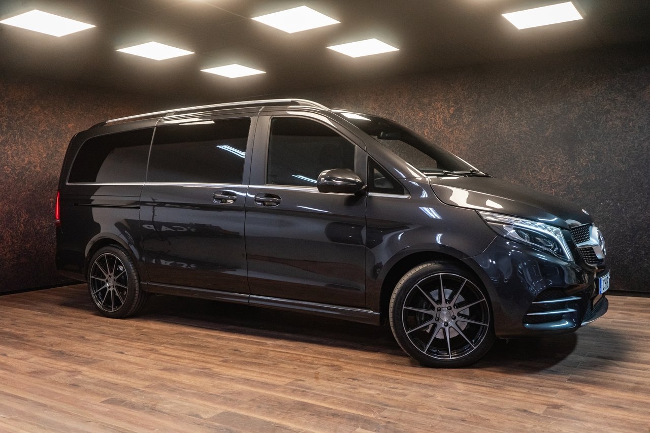Mercedes-Benz V 250d 4M 9G AMG 2022, bild 2/10